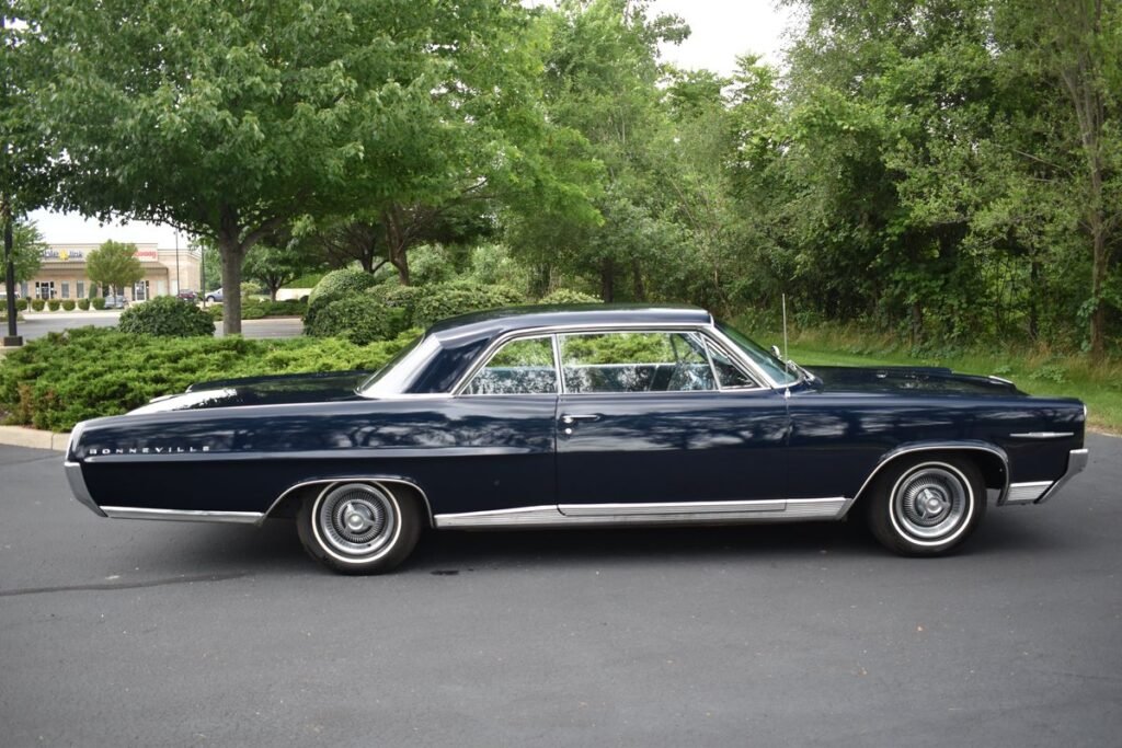 1964 PONTIAC BONNEVILLE