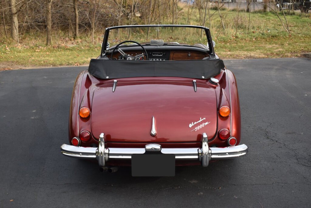 1967 AUSTIN-HEALEY 3000