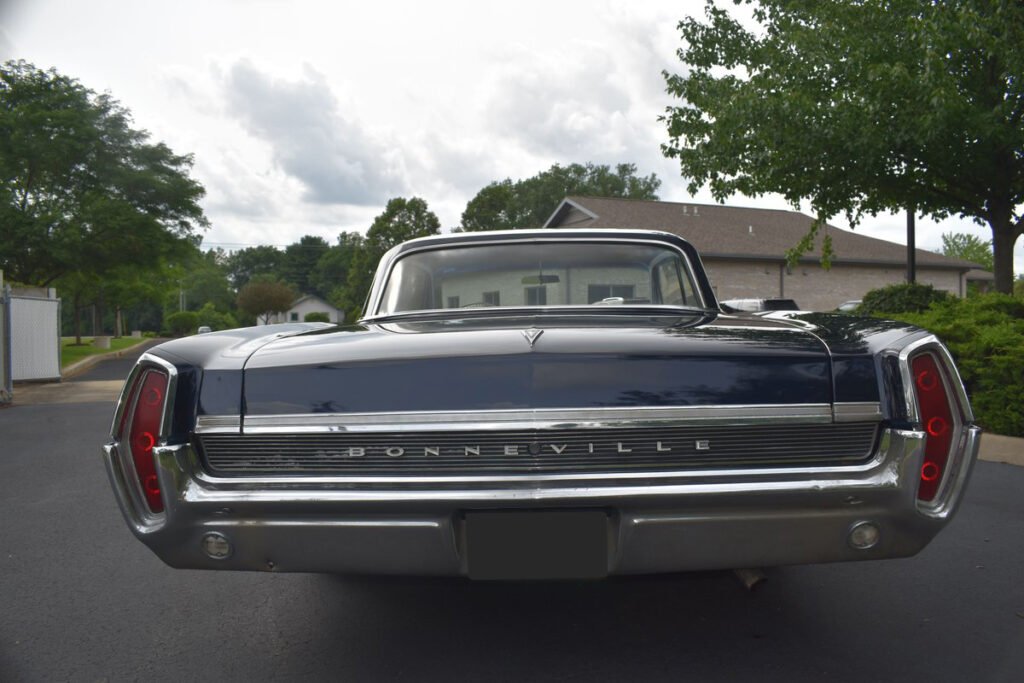 1964 PONTIAC BONNEVILLE