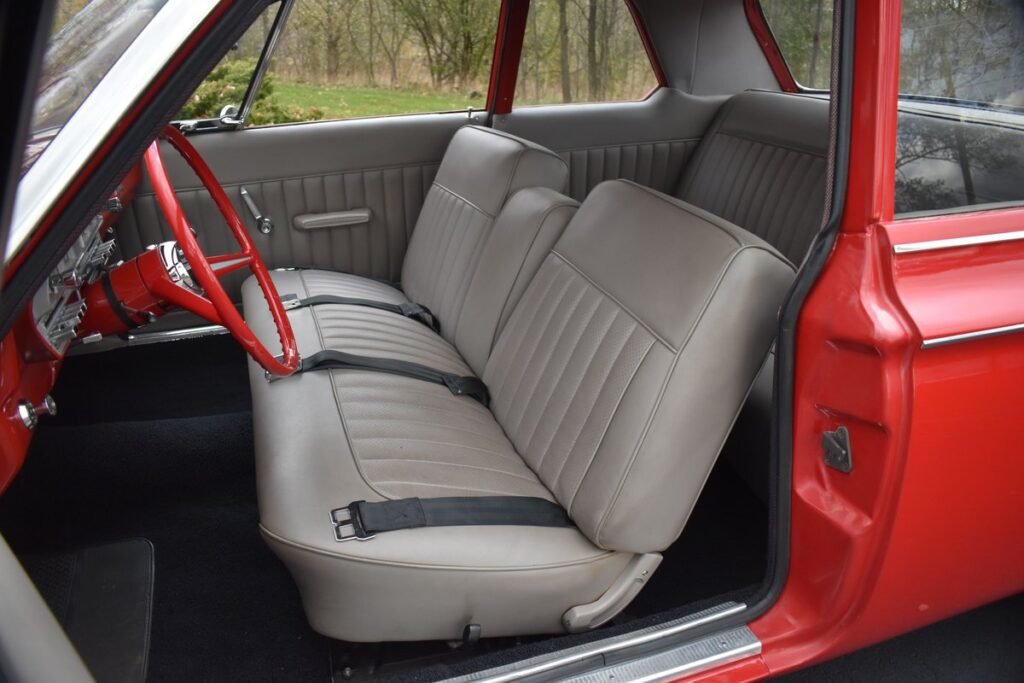 1963 DODGE 330