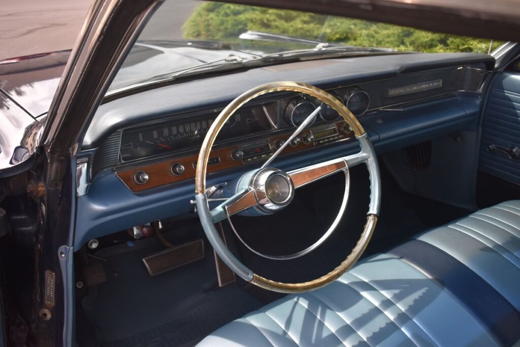 1964 PONTIAC BONNEVILLE