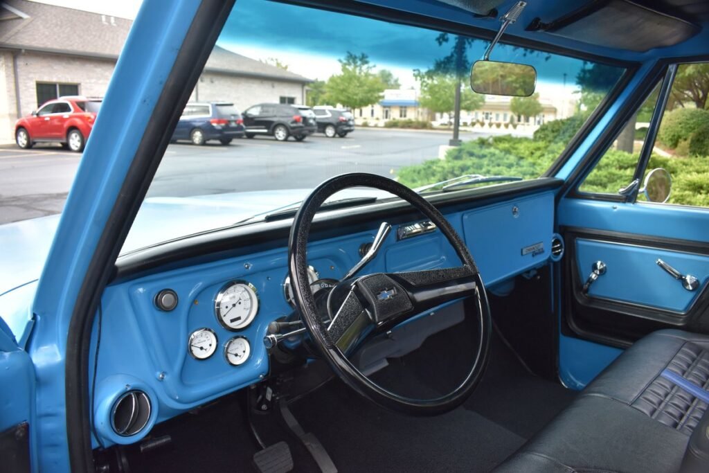 1972 CHEVROLET C10