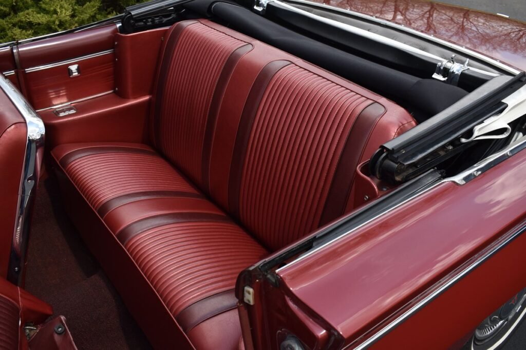1962 OLDSMOBILE CUTLASS F-85